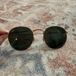 Ray-ban Round Sunglasses